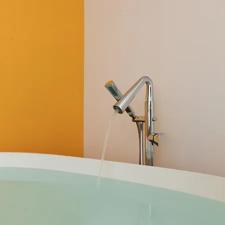 Yourhome - Lidia & Pensión 4*