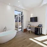 Πανσιόν Yourhome - Lidia &
