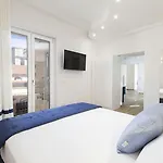 Yourhome - Lidia & Πανσιόν Σορέντο