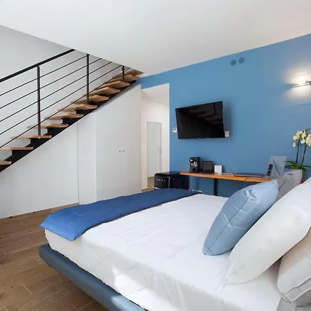Yourhome - Lidia & Guest house