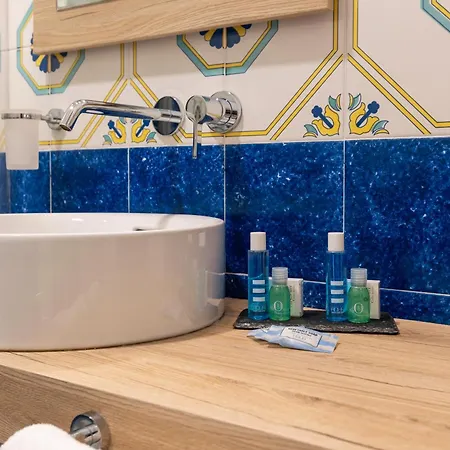 Yourhome - Lidia & Guest house
