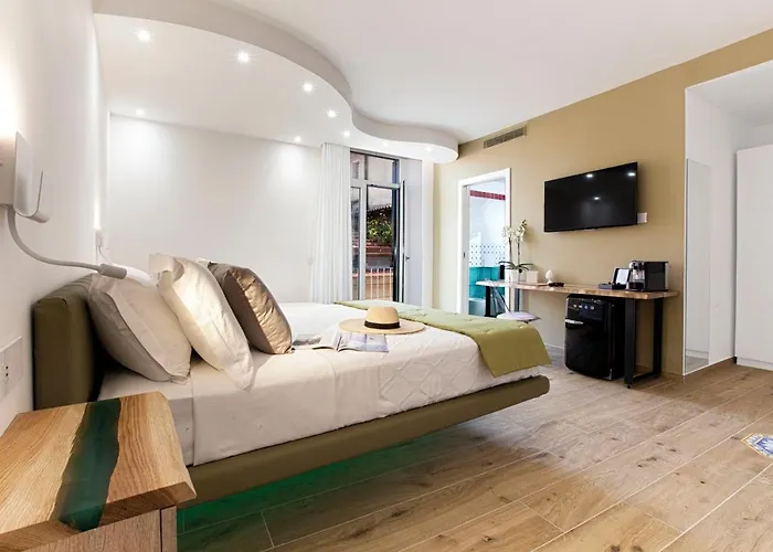 Yourhome - Lidia & Guest house 4*