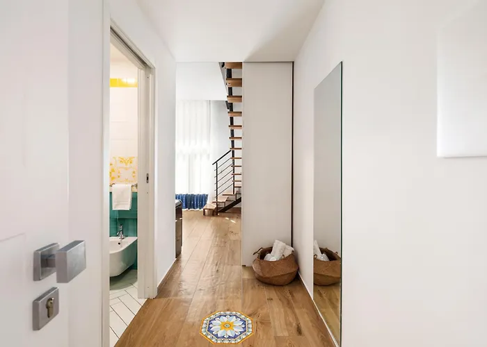 Yourhome - Lidia & 4*