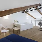 Yourhome - Lidia &