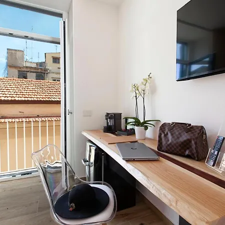 Yourhome - Lidia &