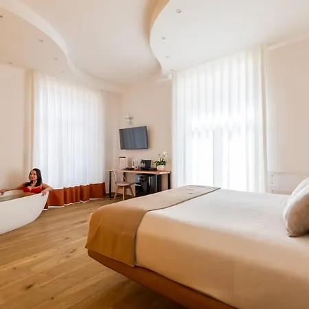 Yourhome - Lidia & Pensión