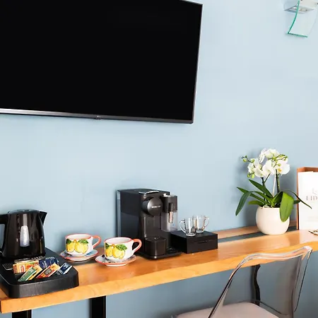 Yourhome - Lidia & Casa de hóspedes Sorrento