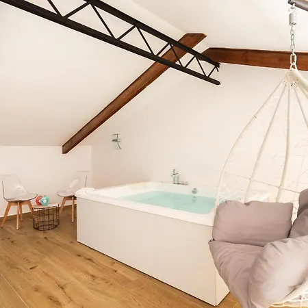 Yourhome - Lidia & Sorrente