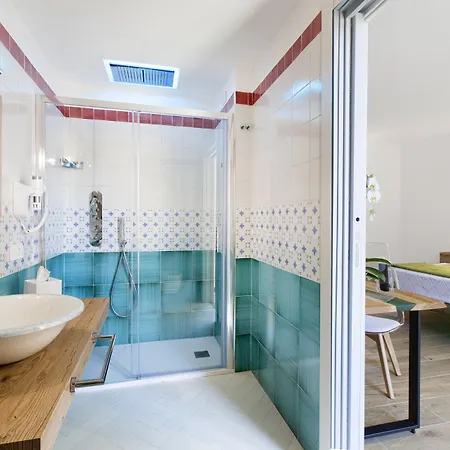 Maison d'hôtes Yourhome - Lidia &