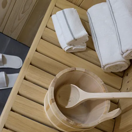 Yourhome - Lidia & 4*